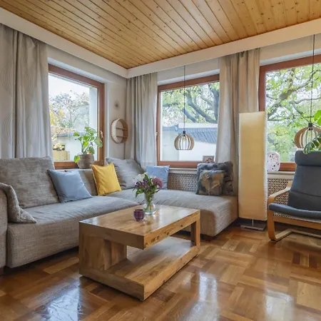 Apartment Heimathafen Hannover- Big House With Swimmingpool, Sauna And Garden