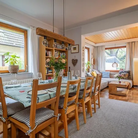 Apartamento Heimathafen Hannover- Big House With Swimmingpool, Sauna And Garden *