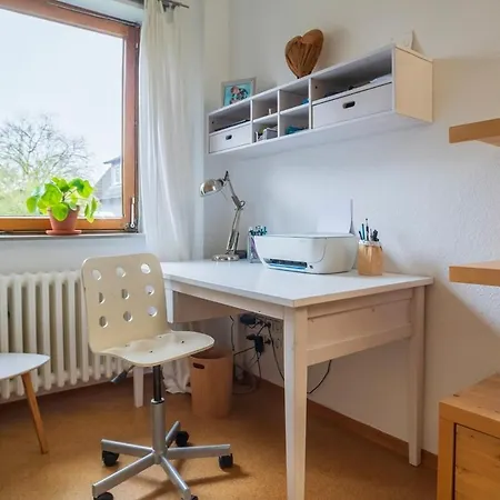 Heimathafen Hannover- Big House With Swimmingpool, Sauna And Garden Apartment