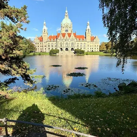 Heimathafen Hannover- Big House With Swimmingpool, Sauna And Garden Hanóver