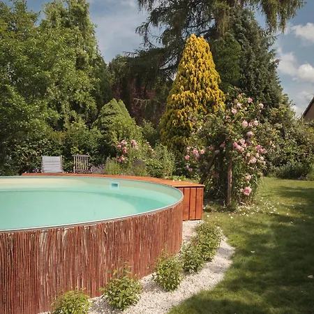 Heimathafen Hannover- Big House With Swimmingpool, Sauna And Garden