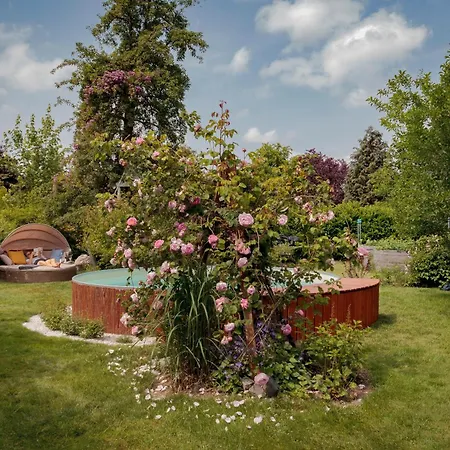 Heimathafen Hannover- Big House With Swimmingpool, Sauna And Garden Hanôver